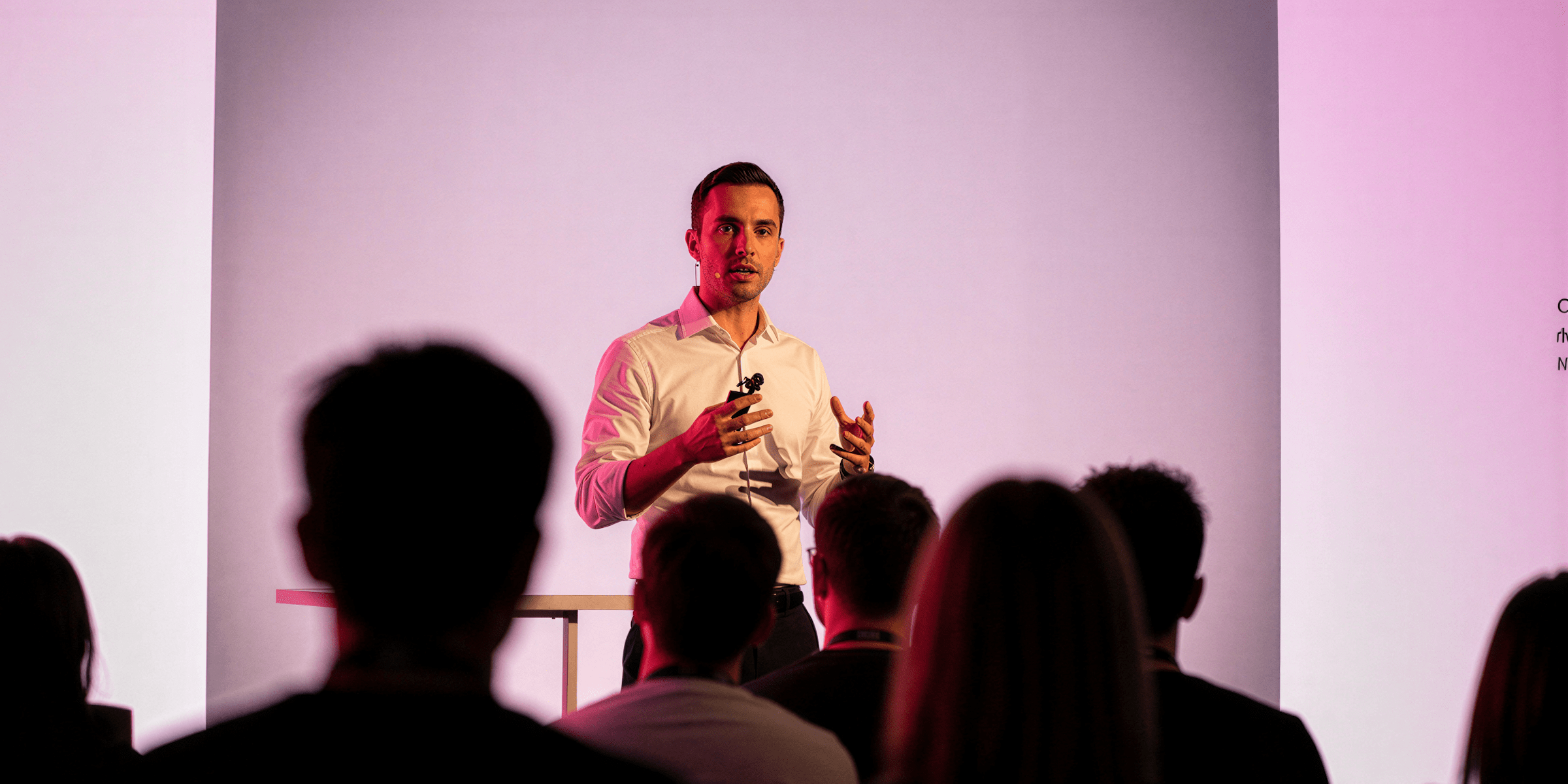 Instagram DM Automation for Music Artists: Share Streaming & Booking Links (2025)